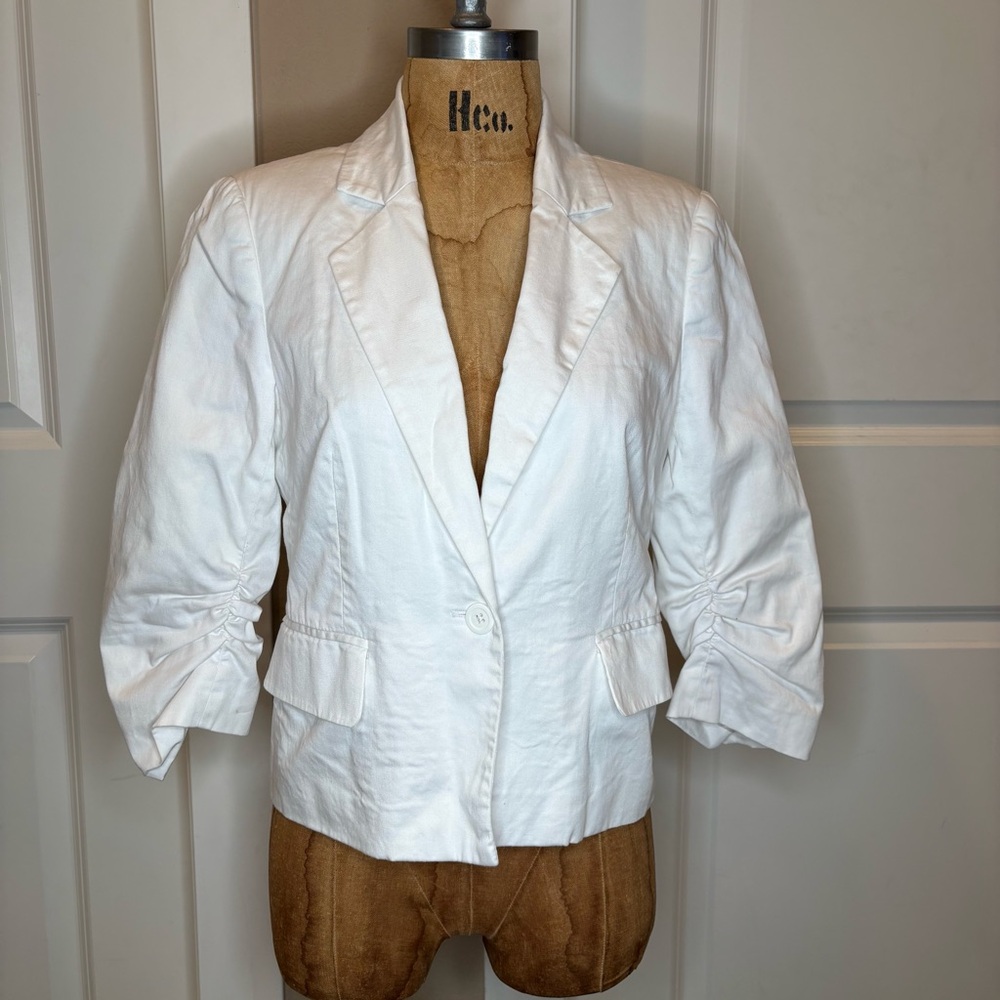 Laundry by Shelli Segal Blazer